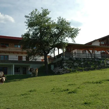 Апартаменти U. Knauss Шладмінг