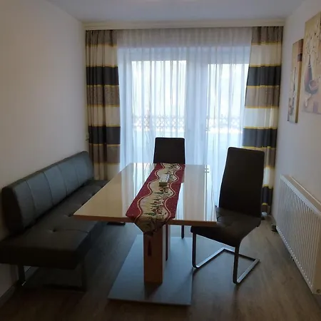 Apartament U. Knauss *