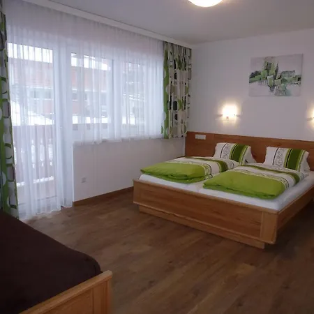 U. Knauss Apartament