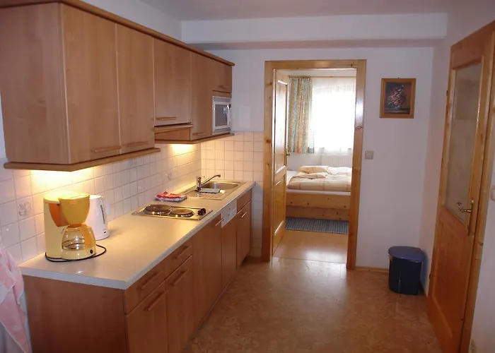 U. Knauss * Schladming